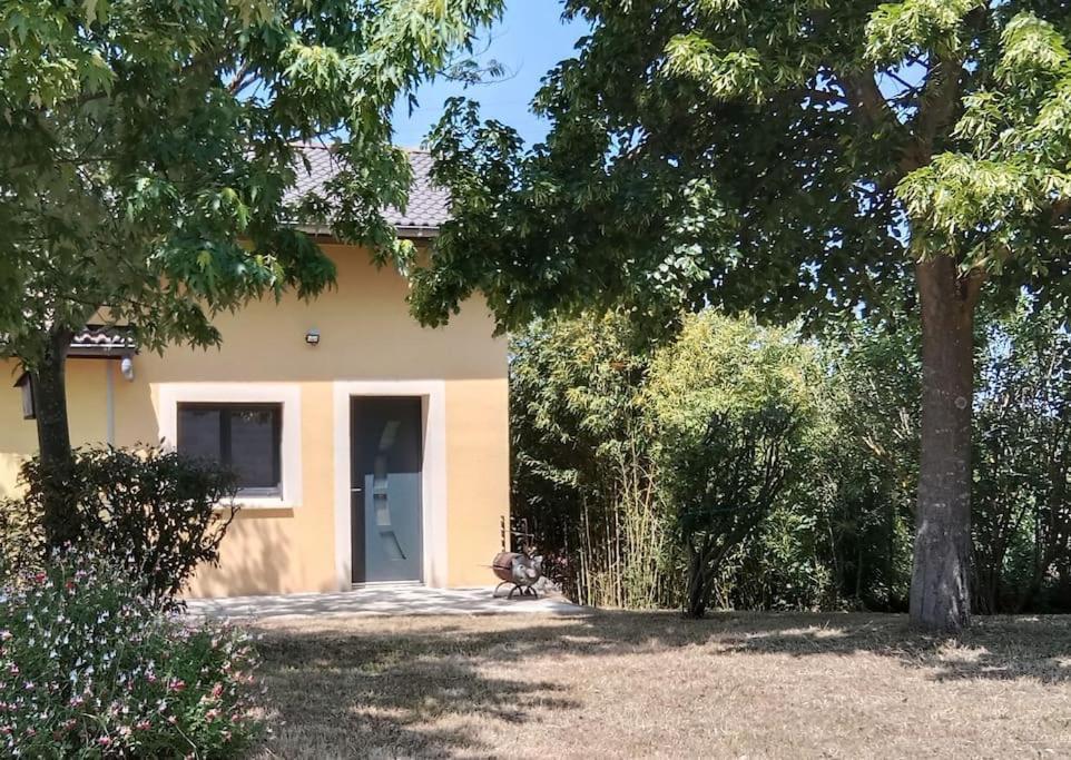 Appartement 60M² -Clonas /Vareze Exterior photo